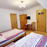 Homestay szállás Ceper Goscinne *